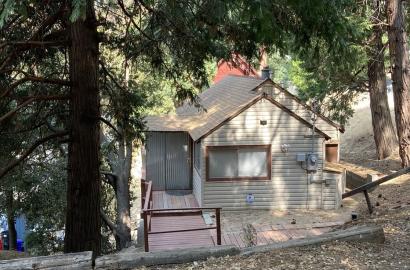 599 Acacia Dr House