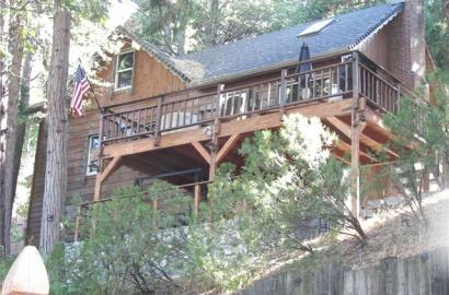 759 Bergschrund Dr Cabin